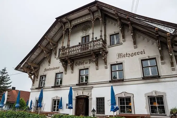 Gasthof zur Post restaurant in Wessobrunn