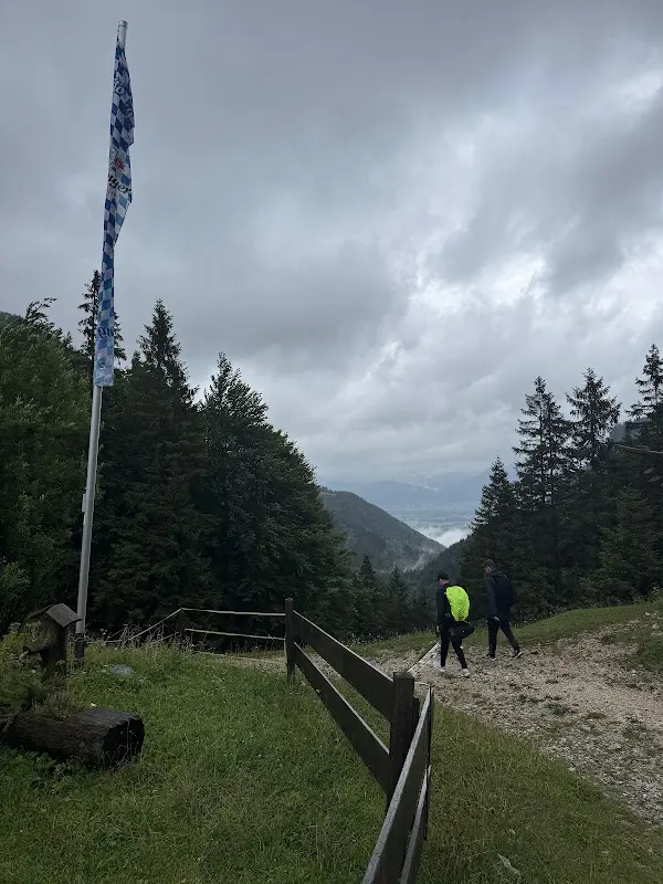 Maximilian Fischer_Mitteralm_Brannenburg_review