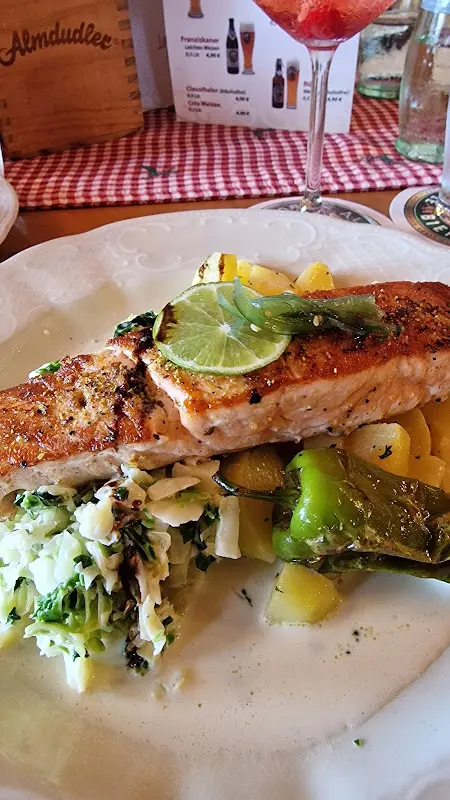 Vilma Oliveira-wetzer_Gasthof Stern Rammingen_Rammingen_review