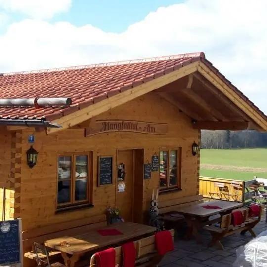 Mangfalltal-Alm_Weyarn_slider_image_3