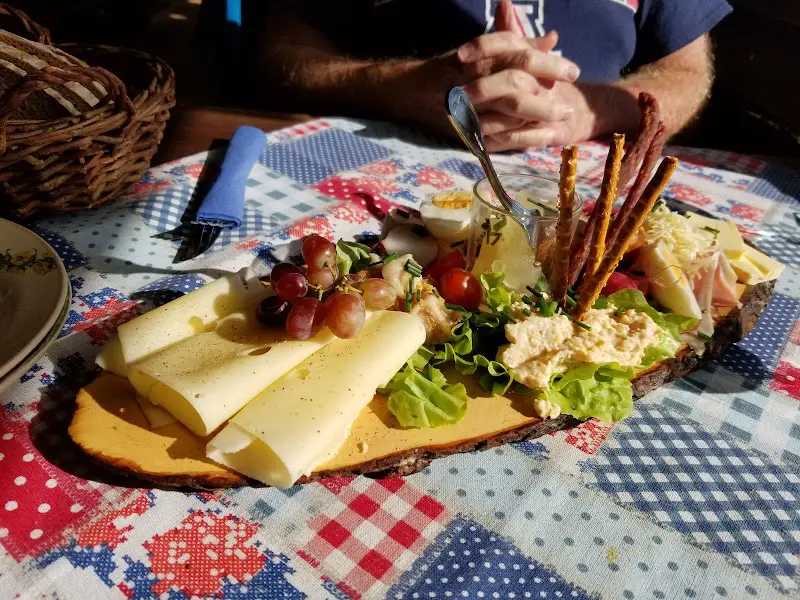 Zum Kruckenberger_Wiesent_slider_image_2