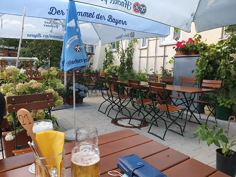 Gasthaus Saxenhammer restaurant in Windach