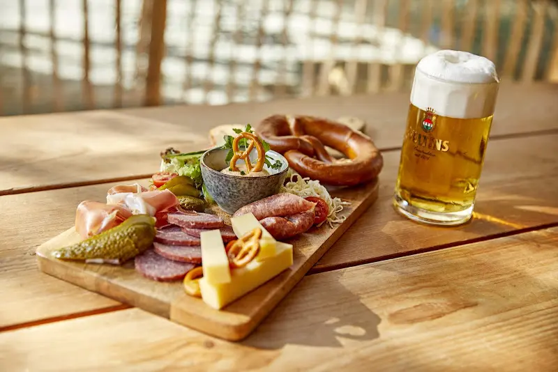 Nordhang Jause_Winterberg_slider_image_3