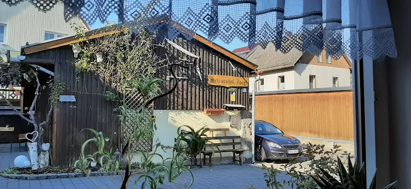 Schlosshof-Zoigl - Zoiglstube u. Ferienwohnung_Windischeschenbach_slider_image_1