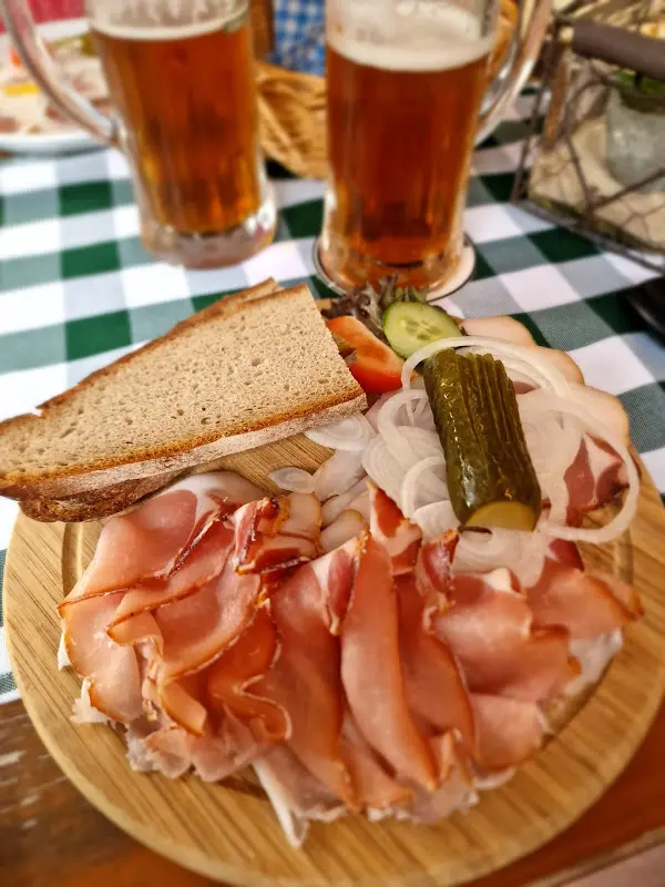 Gaststätte & Biergarten Schweinmühle_Windischeschenbach_slider_image_2