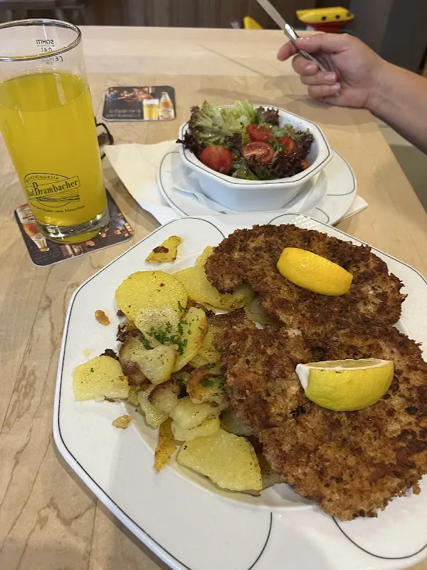 Weincafé Kümmel_Winterhausen_slider_image_1