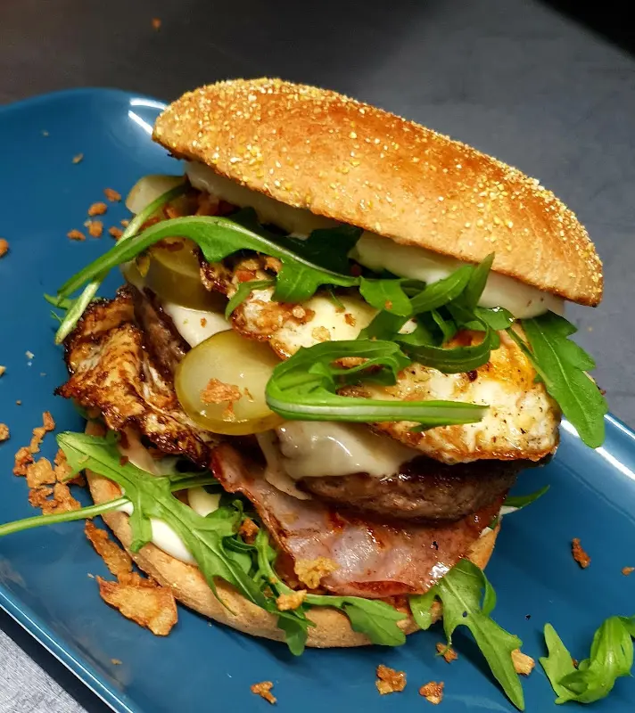 Restaurant Abseits_Winterhausen_slider_image_2