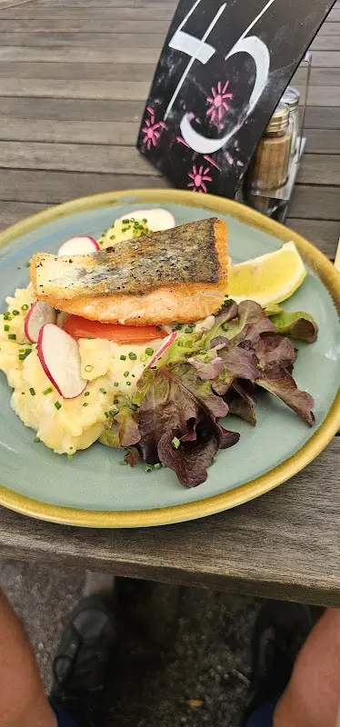 Stefan Wohlfeil_Restaurant Waldgaststätte Friedenau_Mering_review