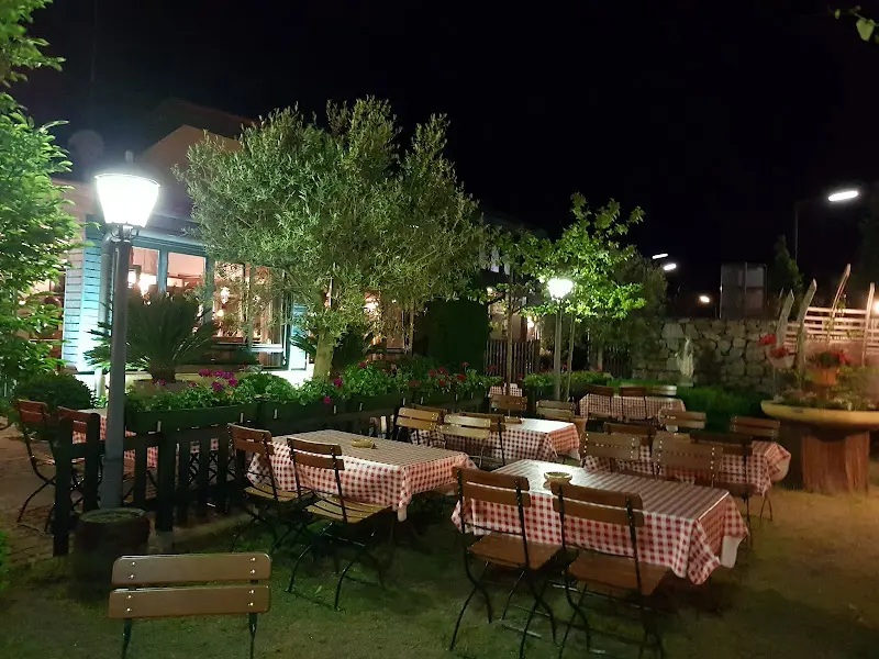 Pizzeria Ristorante da Salvatore restaurant in Cham