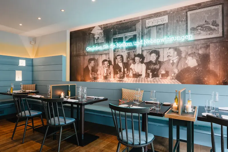 Bistro „oma & enkel“ restaurant in Wirsberg