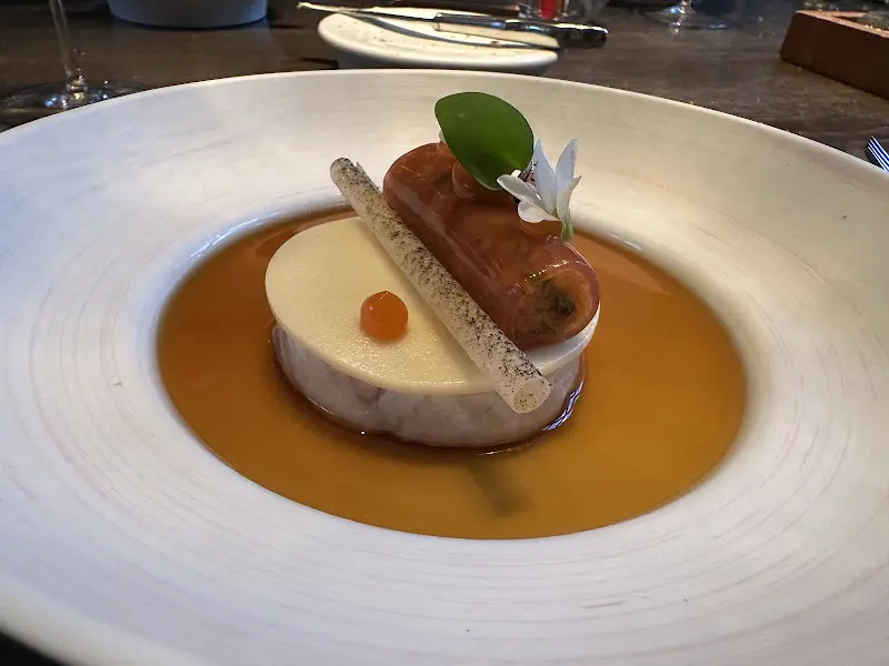 AURA by Alexander Herrmann & Tobias Bätz_Wirsberg_slider_image_3