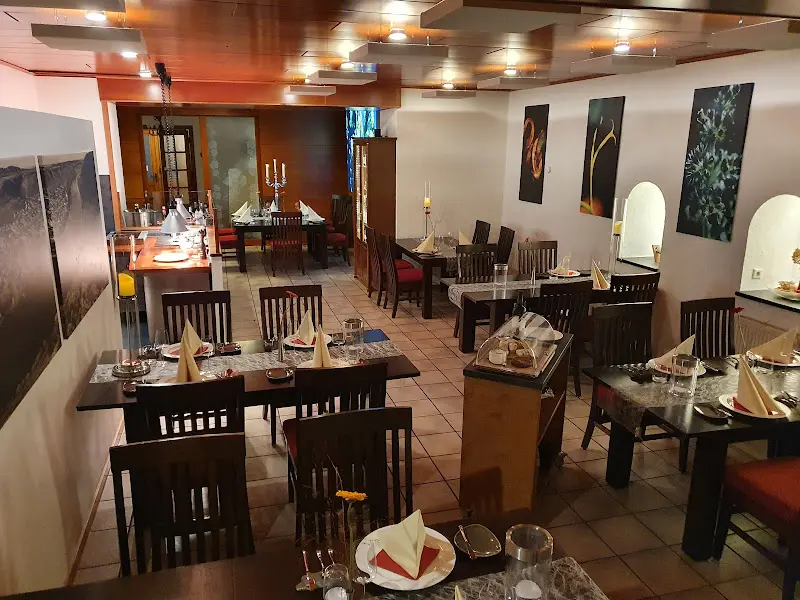 GG - Restaurant & Vinothek_Winningen_slider_image_1