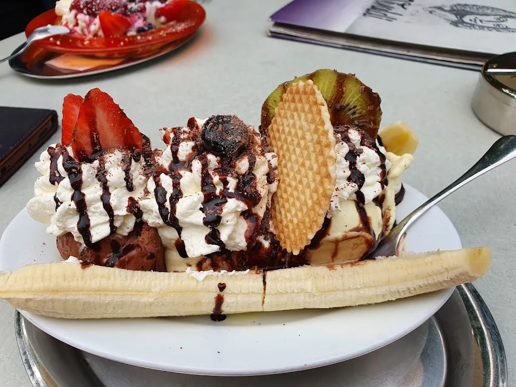 Eissalon Venedig_Balingen_slider_image_2