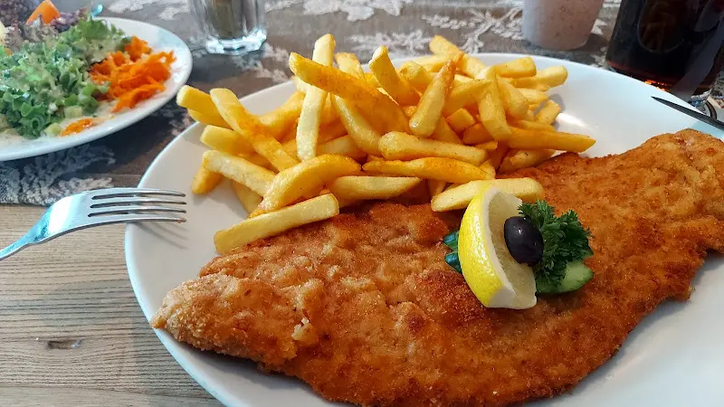 Wirtshaus Schwarzer Adler_Woringen_slider_image_3