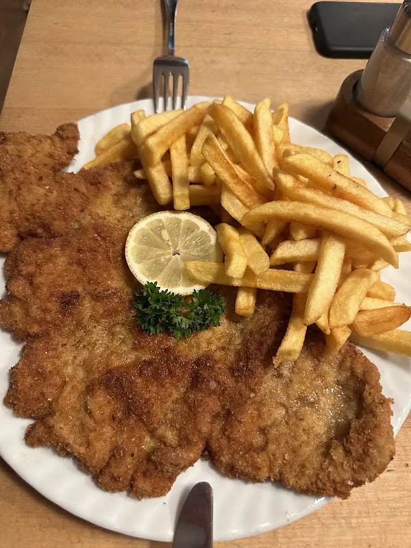 Bahnhofsgaststätte_Woringen_slider_image_3