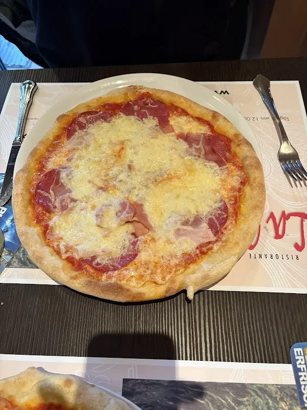 Jasmina Scheiwe_Ristorante - Pizzeria La Grotta_Köln_review