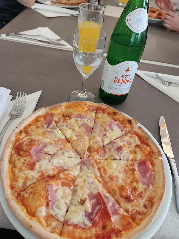 Tanja Park_Gasthof Goldene Krone_Main_review