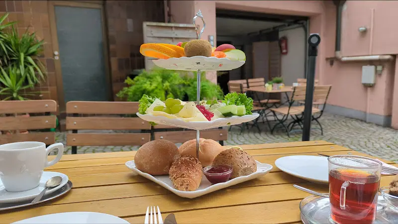 Rathauscafé Rösch_Donau_slider_image_2