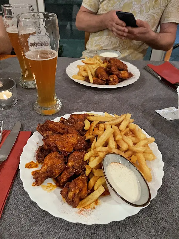 Mert Ozturk_Bajazzo_Rhein_review