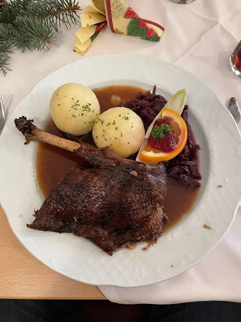 Gasthaus Grüne Aue restaurant in Eigen