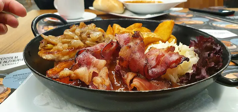 XXXL Restaurant Wolfratshausen_Wolfratshausen_slider_image_2