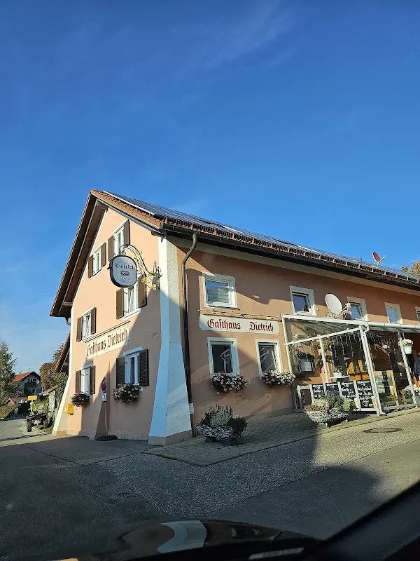 Restaurant Jure Matic_Wörthsee_slider_image_3