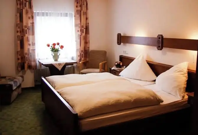 Gasthof Zum Schwarzen Ross_Zeitlofs_slider_image_2