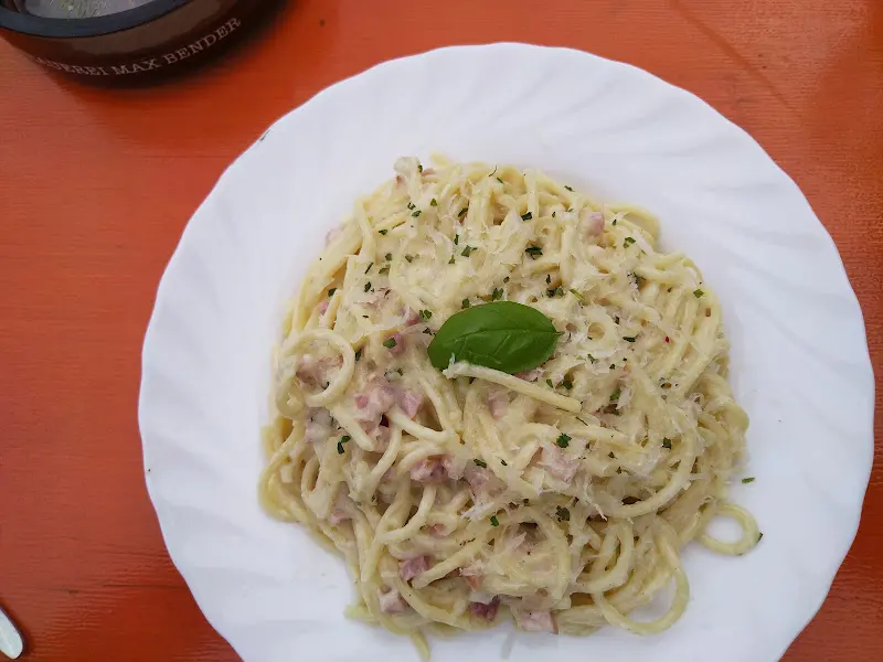 Steinernes Wirtshaus restaurant in Zeitlofs