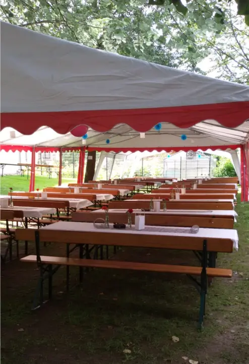 Knopfloch Pils-Pub Biergarten ristorante a Zapfendorf