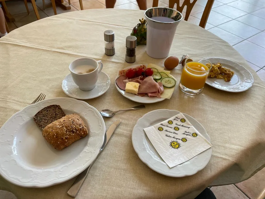 Dr. Jussi_Gasthof Adler Beuren - Klaus-Peter Mayer_Salem_review