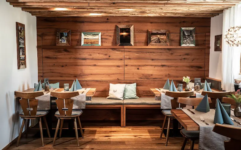 Gasthof Adler Hotel Restaurant Catering Biergarten restaurant in Ziemetshausen