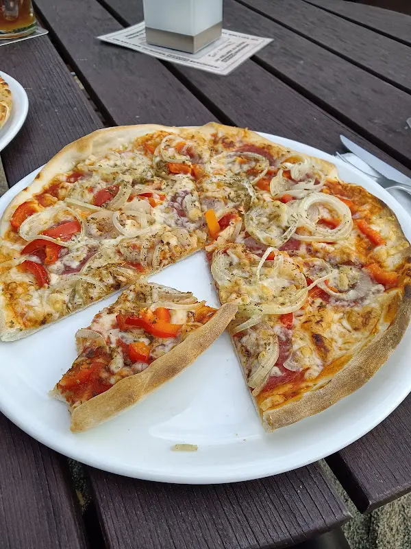 Ingrid Loewe_Nicki’s Pizzastüberl_Wunsiedel_Bewertung