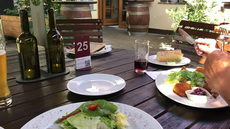 Weinstube Martinsklause_Main_slider_image_2