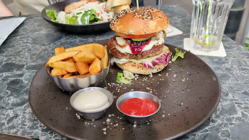 Brasserie Frankfurt MyZeil_Main_slider_image_2