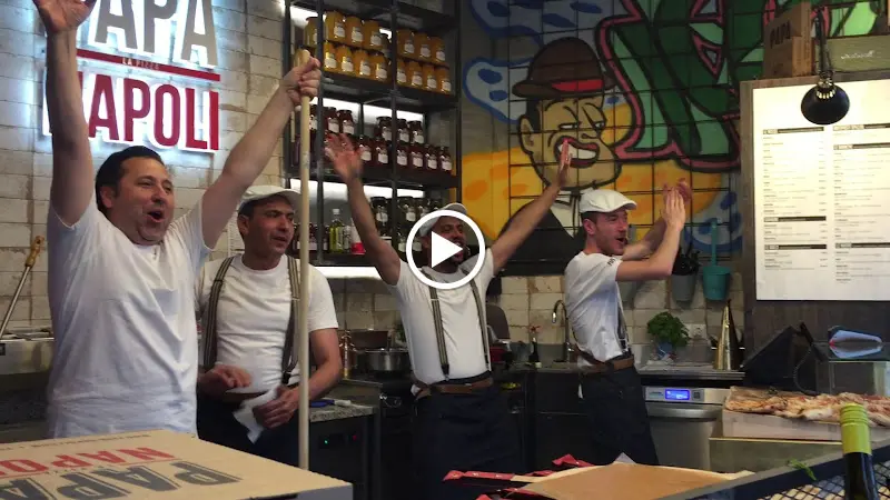Papa Napoli_Main_slider_image_2