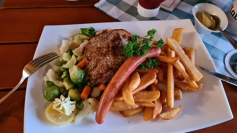 Altbayrische Schmankerlstube_Zwiesel_slider_image_3