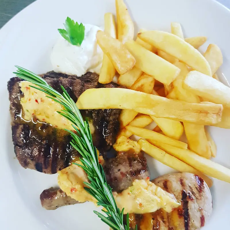 Goldener Löwe_Zirndorf_slider_image_2