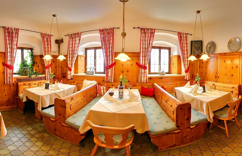 Gasthof "Alter Wirt" restaurant in Chiemsee