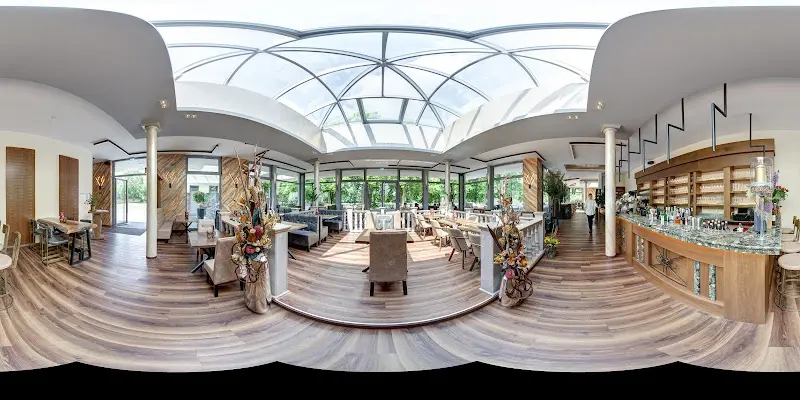 Orankesee-Terrassen_Berlin_slider_image_1