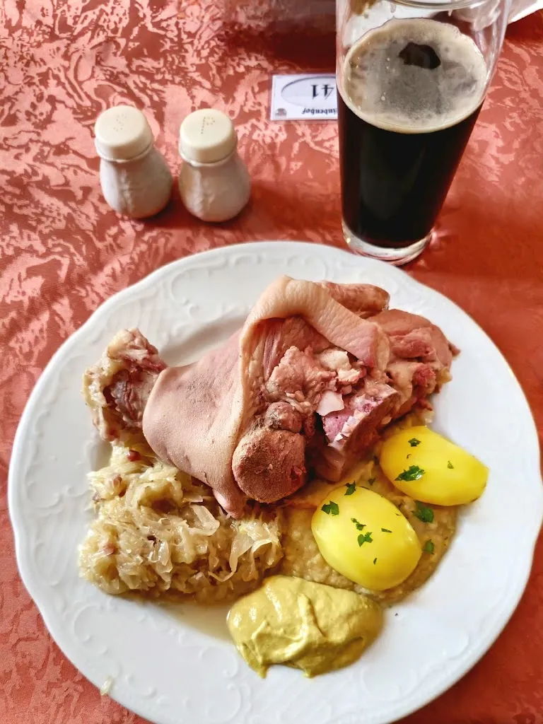 Restaurant Lindenhof Bernau Inhaber Dirk Loßnitzer_Berlin_slider_image_2