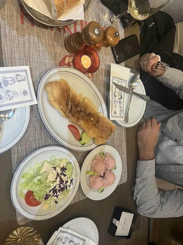 delaram feyzi_Herkules_Berlin_review