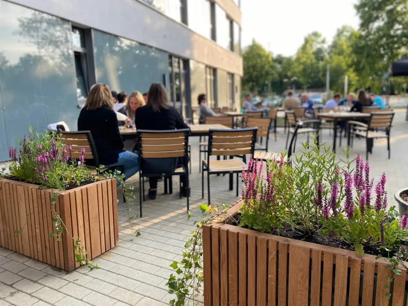 Lumo Nahbar Berlin GmbH restaurant in Berlin