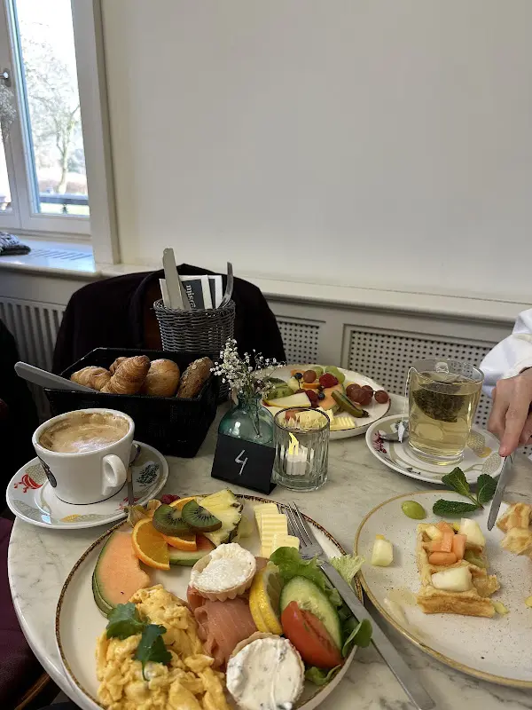 Maryana_Cafe Schloss Biesdorf_Berlin_review