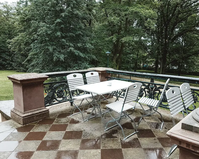 Cafe Schloss Biesdorf_Berlin_slider_image_1