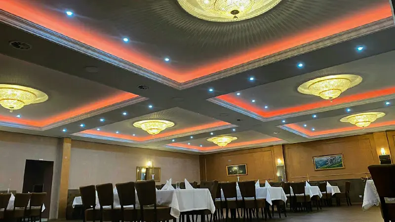 Restaurant Yerevan_Berlin_slider_image_1