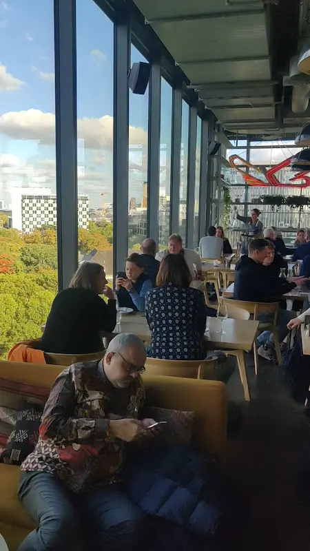 NENI Berlin_Berlin_slider_image_2