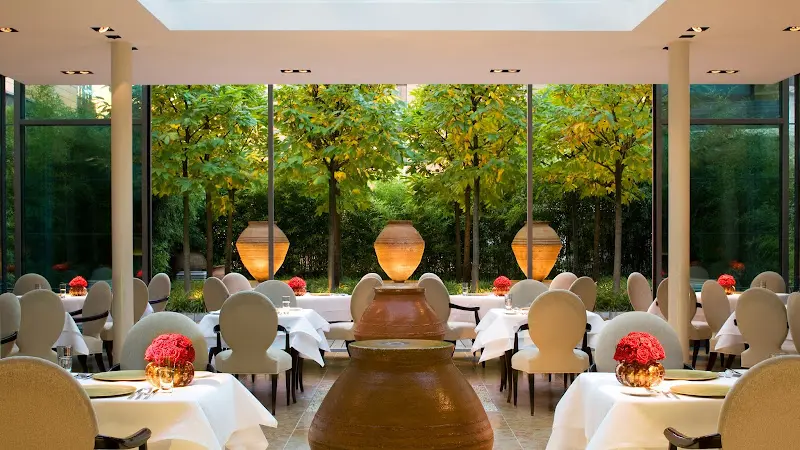 Restaurant Facil_Berlin_slider_image_1