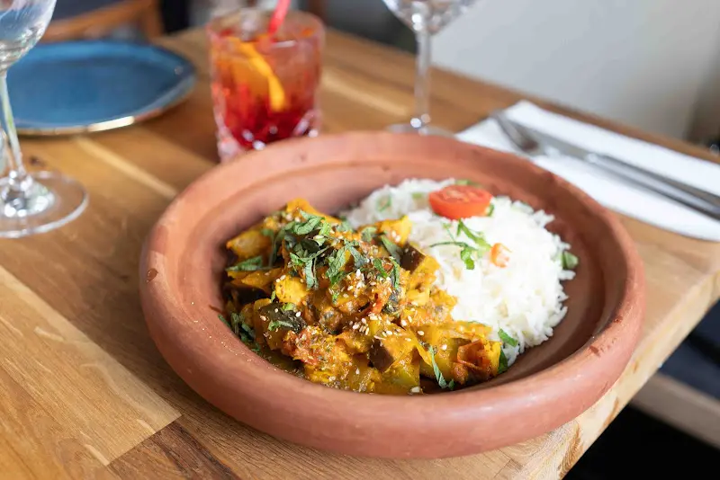 Salamat_Berlin_slider_image_3