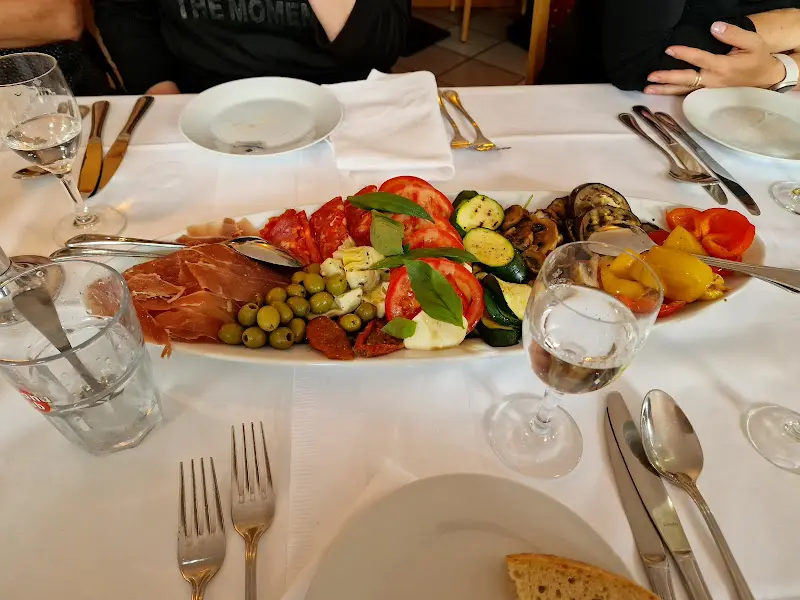 Ristorante Il Castello_Berlin_slider_image_3