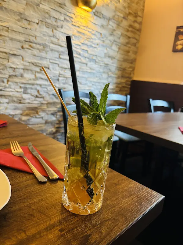 Parth Patel_Bollywood Bytes_Berlin_review